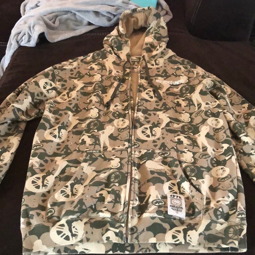 Size xl ecko brand hoodie